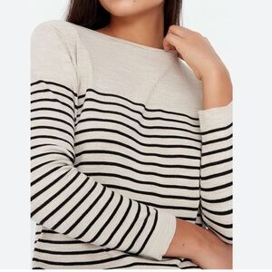 Zara Basic Striped Knitwear Sweater Top Minimalist FITTED CREW NECK Ivory